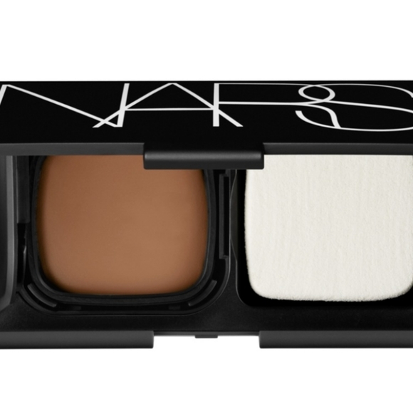 NARS Radiant Cream Compact Foundation Refill in Medium/Dark shade CÀDIZ - Picture 3 of 5